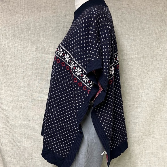 Draper James poncho - Picture 2 of 3